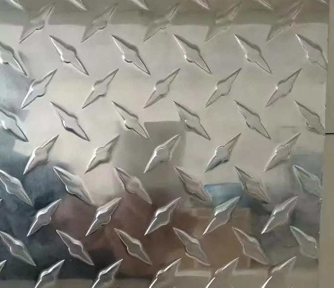 �ɰ���������